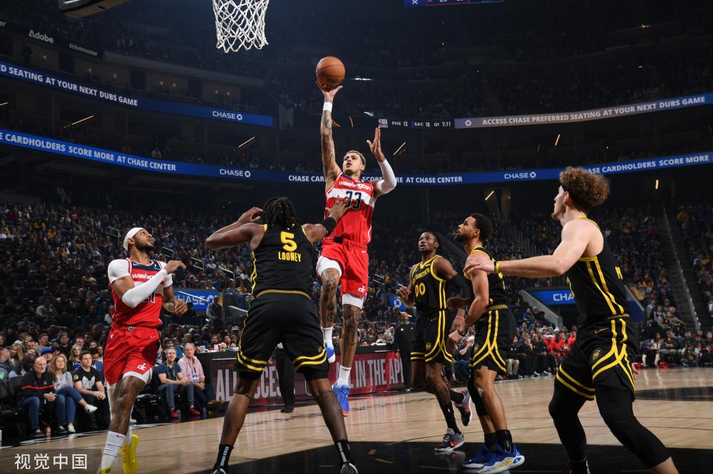 的内线防守 的内线防守