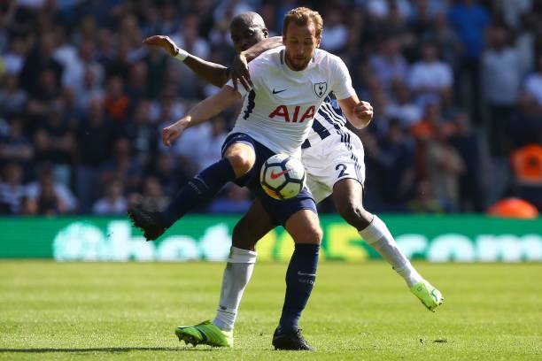 更是险象环 更是险象环