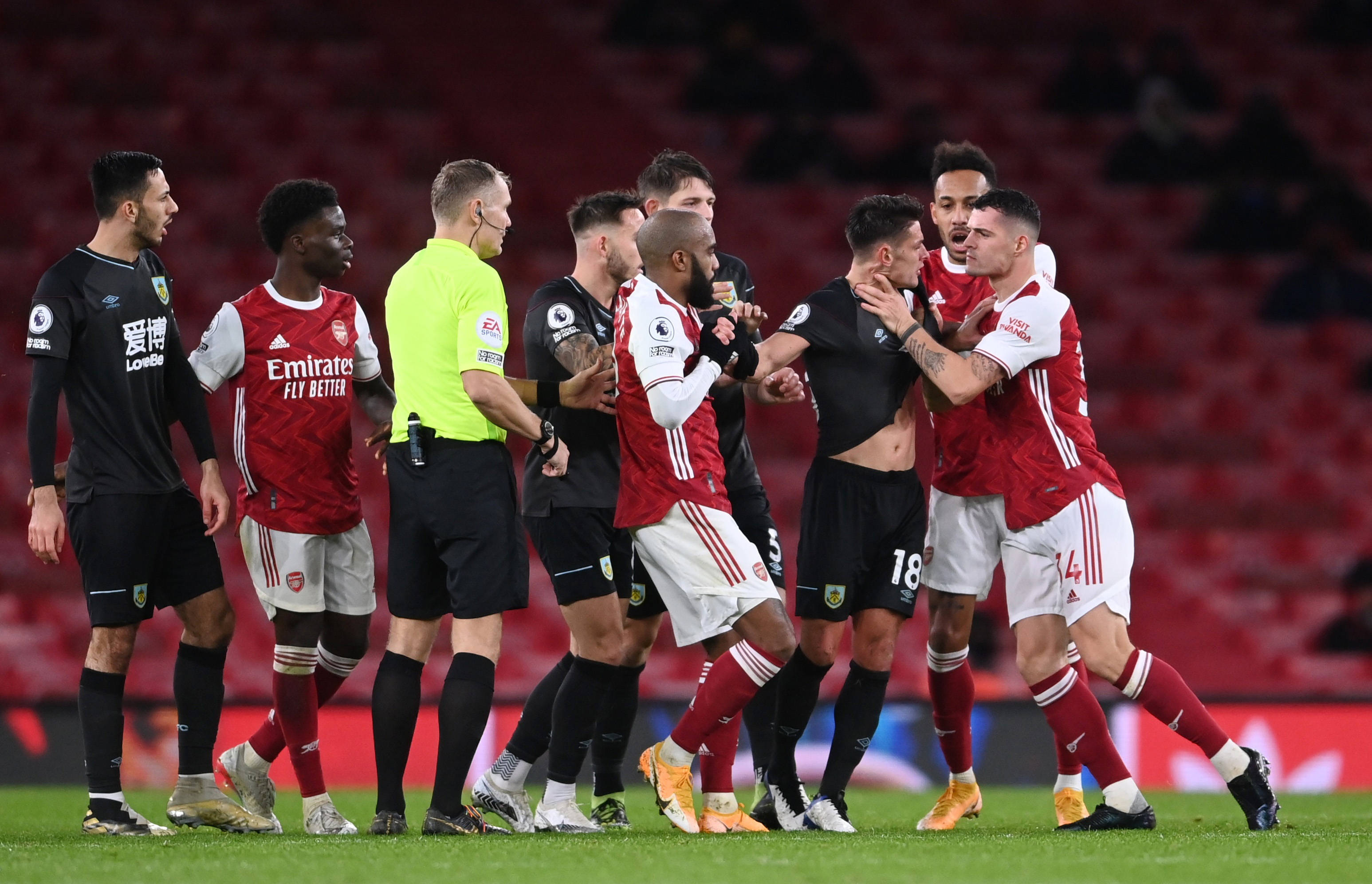 曼联、热刺英超最高排第13，本赛季欧联冠军联赛排名将创新低.